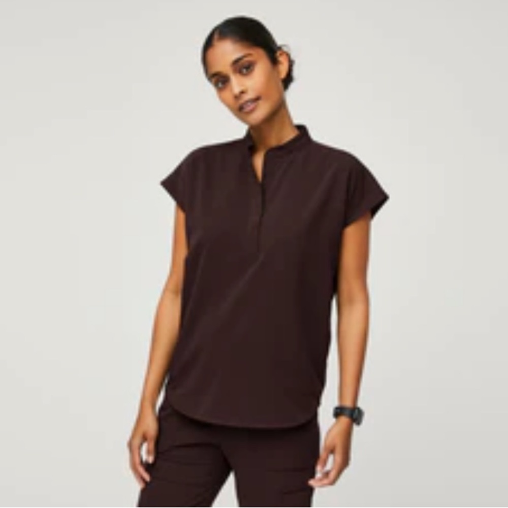 Figs women's Espresso Rafaela™ - Oversized Scrub Top - M / Espresso